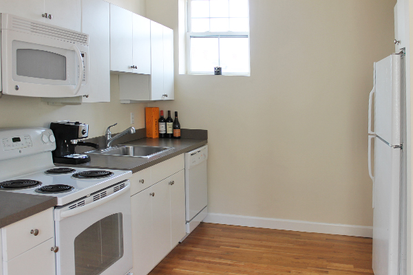 10 Barton Square 1