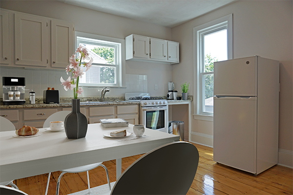 145 Brown St 2R