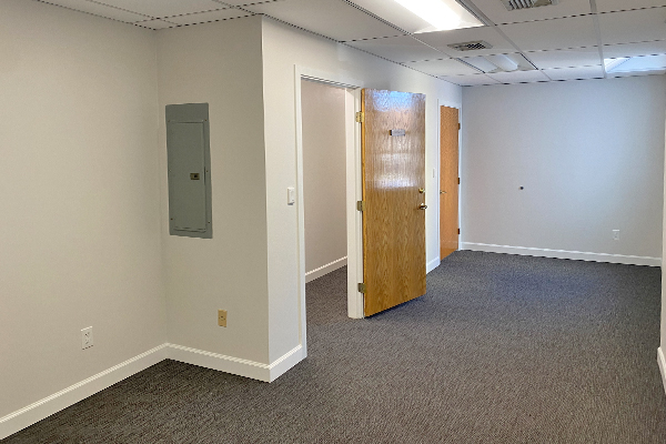 271 Western Ave – 102C