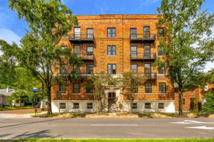 Exterior Cape Fear Apartments