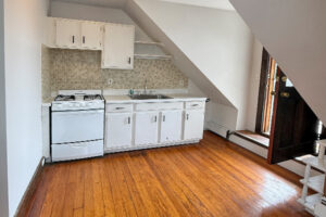 Kitchen 159 Brown St 3