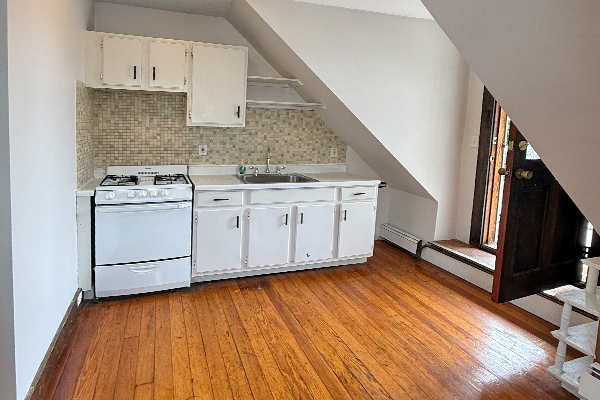 Kitchen 159 Brown St 3