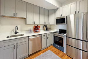 Kitchen 422 S 3rd 08