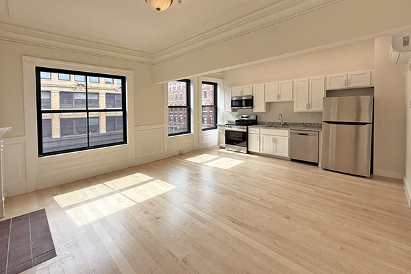 105 Paige 411 Hildreth Lowell