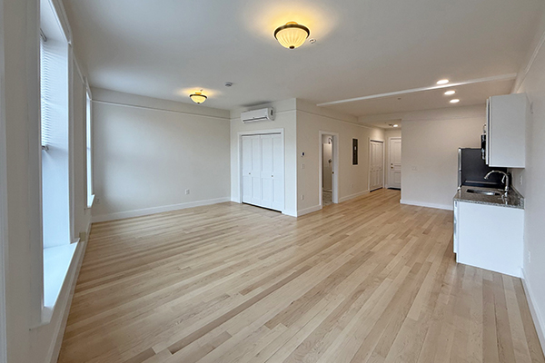 105 Paige 308 Hildreth Lowell