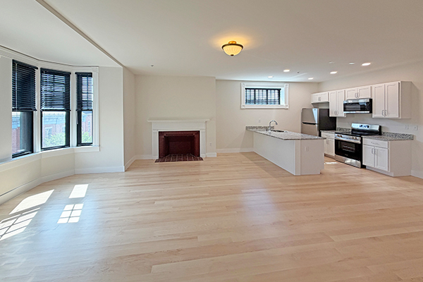 Living 105 Paige 401 Hildreth Lowell